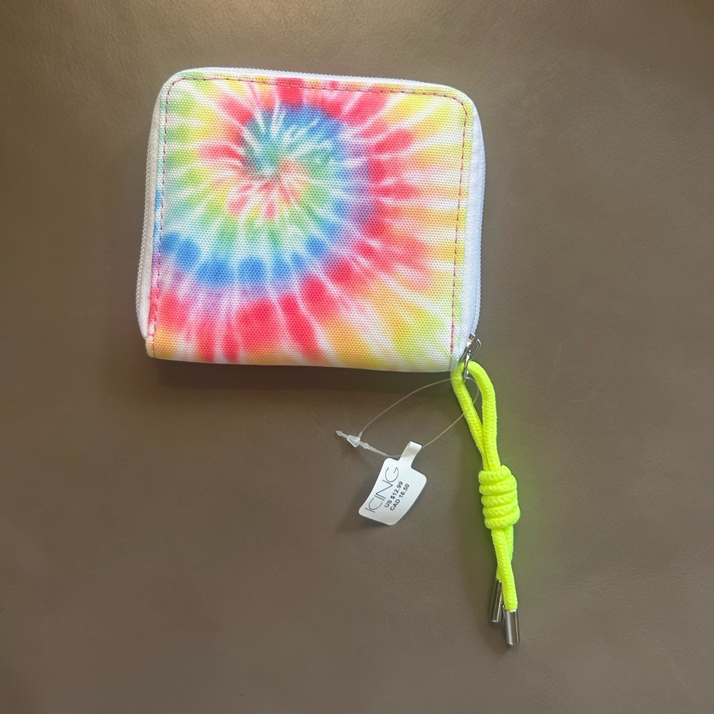 Compact Colorful Tie-Dye Wallet
